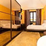 Borgo San Paolo Stylish Apt With Jacuzzi
