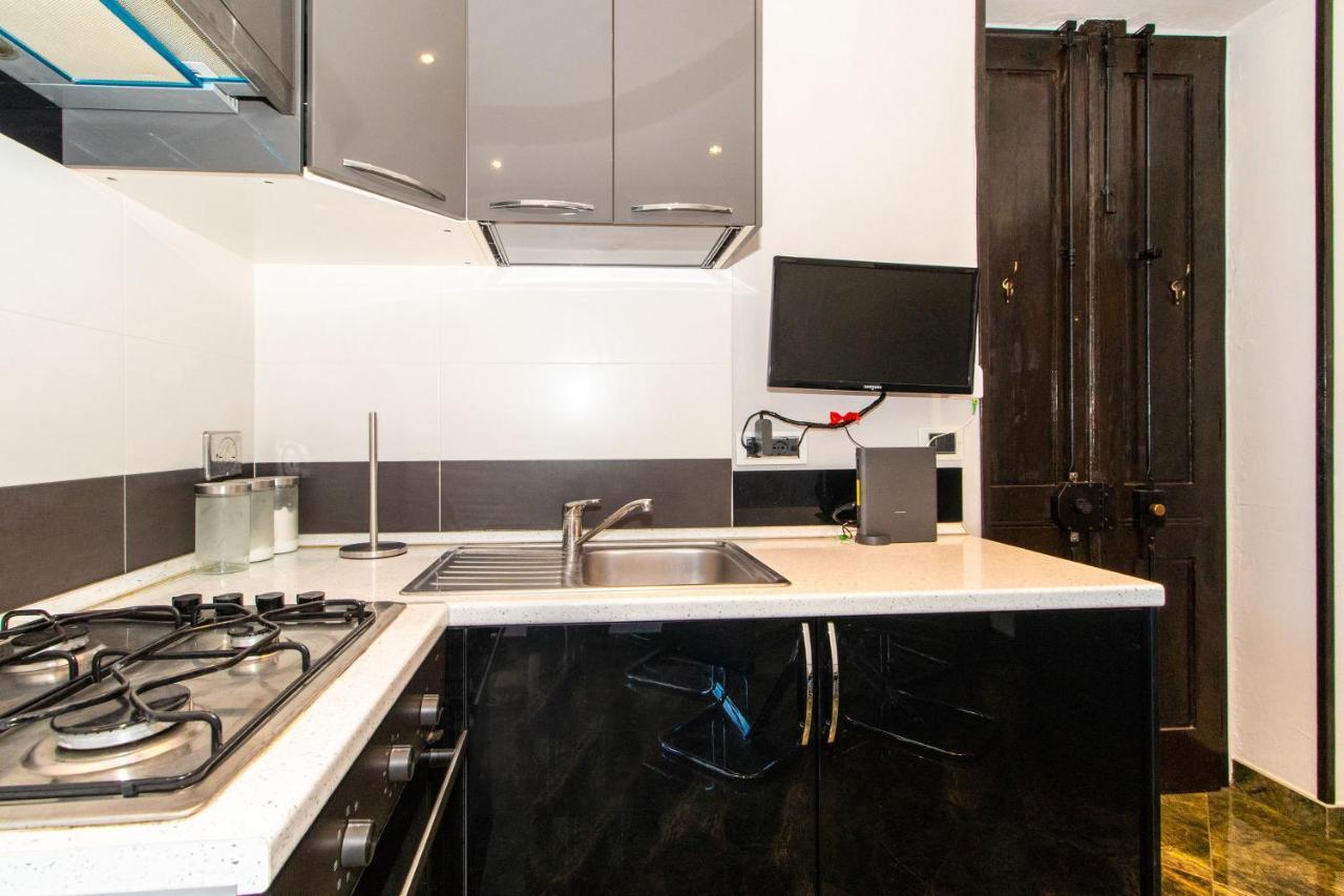Apartamento Borgo San Paolo Stylish Apt With Jacuzzi